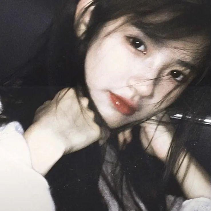 绿茵场外
